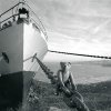 Pourquoi attache-t-il le bateau ?